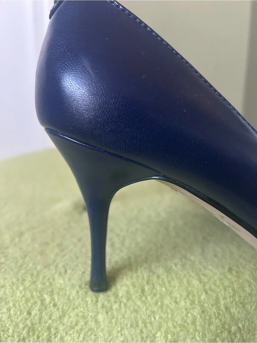 Ivanka Trump Navy Pointed-Toe Pumps Sz 8.5
